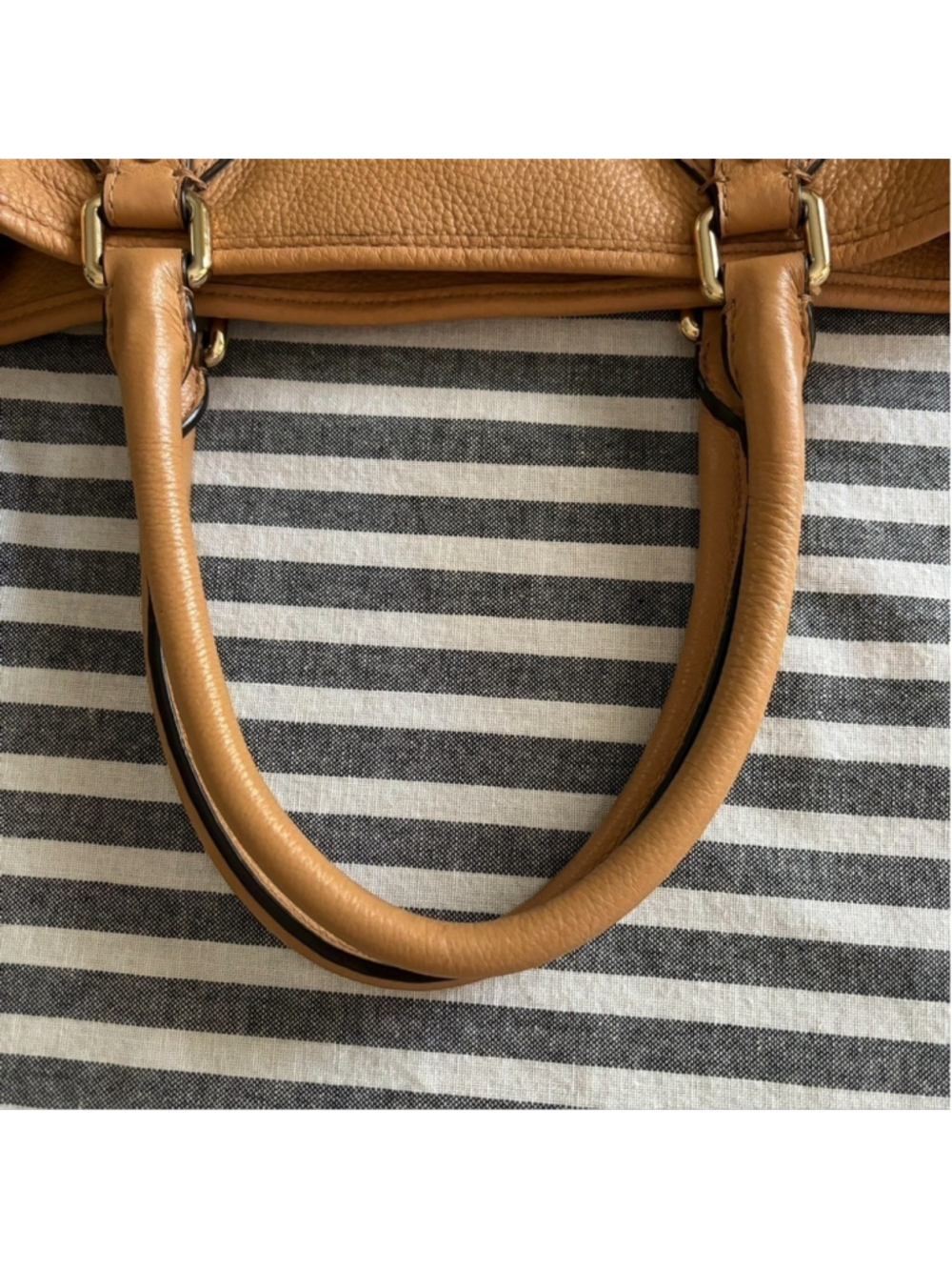 MICHAEL KORS PEBBLED LEATHER SATCHEL IN TAN OR PEANUT WITH MK LOGO EUC - Picture 5 of 8